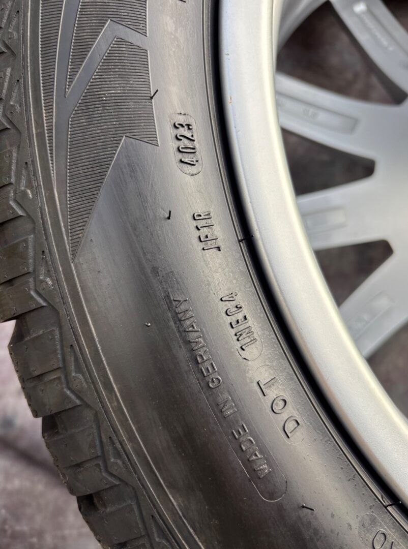 Zimní top sada Audi Q7 285/45R20 112V - 8