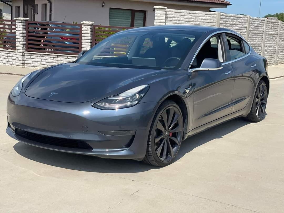 Tesla 3 Performance 513 HP - 8
