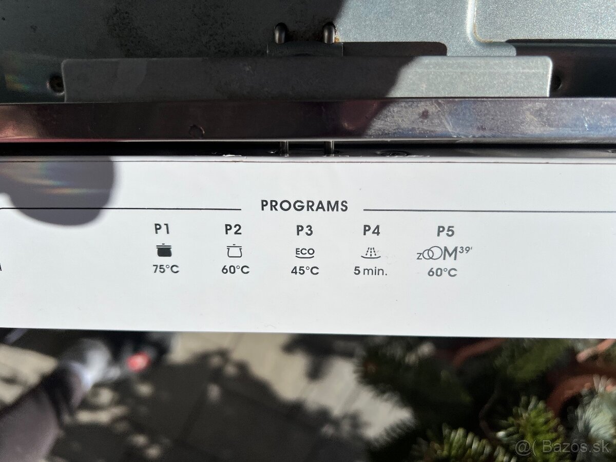 Umývačka riadu Candy Brava - 8