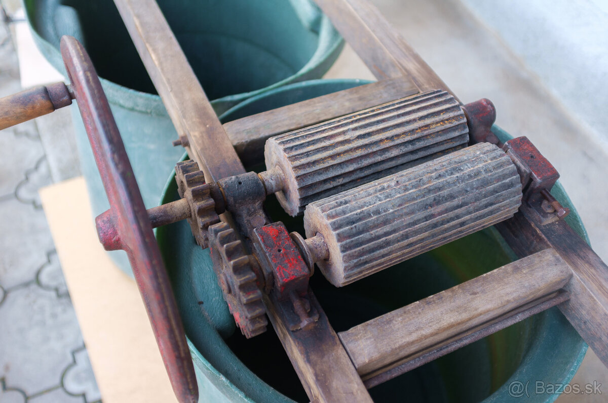 Mlynček na hrozno - 8