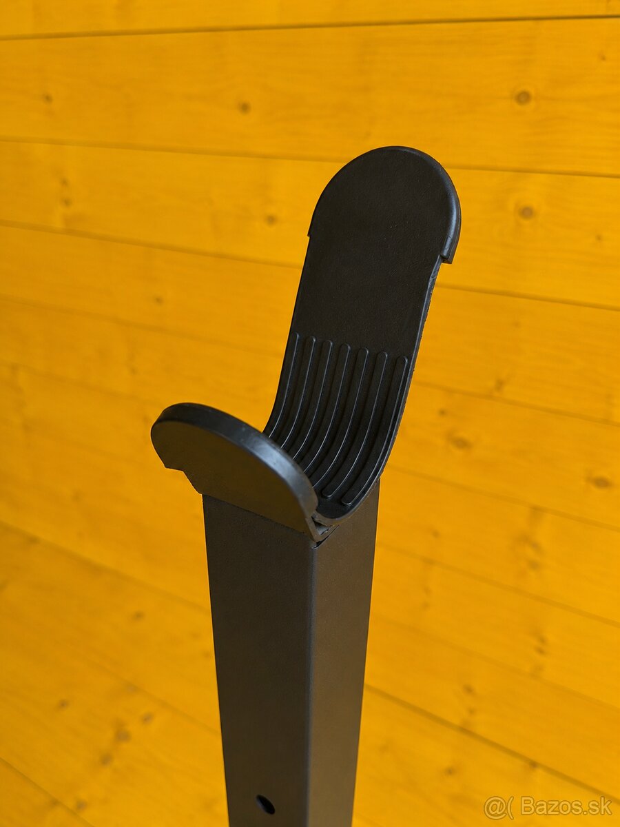 -- NOVÉ STOJANY NA DREPY / BENCH -- - 8