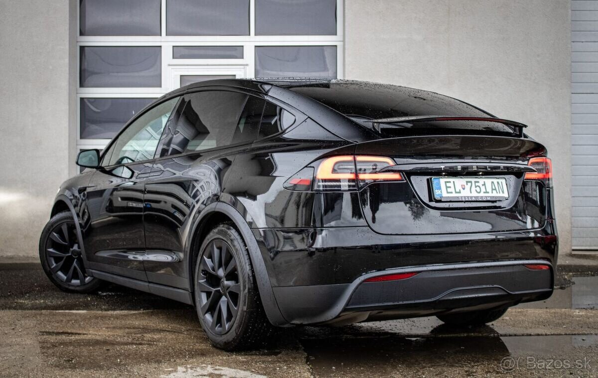 Tesla Model X AWD, 504kW, A, 5d. (2023) - 8