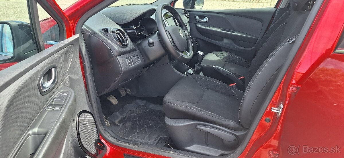 Renault Clio Grandtour Limited r.v.: 12/2020....39 240km - 8