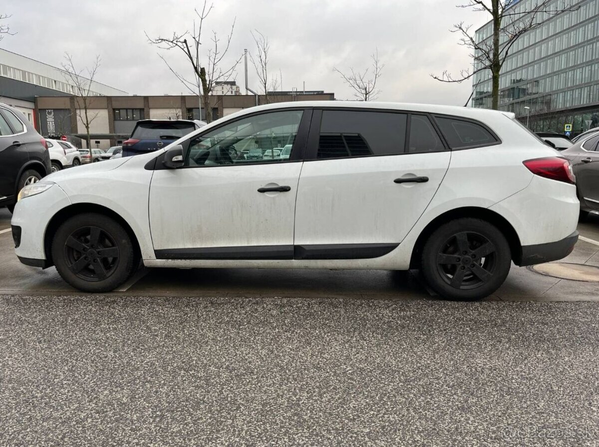 Renault Megane 1.6i - 8