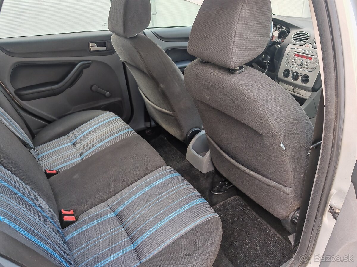 Ford Focus Combi 2.0 TDCi - 8