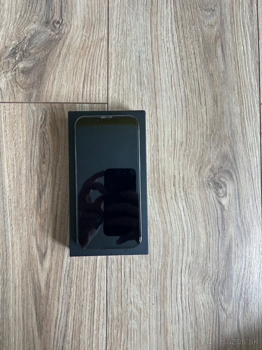 iPhone 13 PRO + príslušenstvo - 8