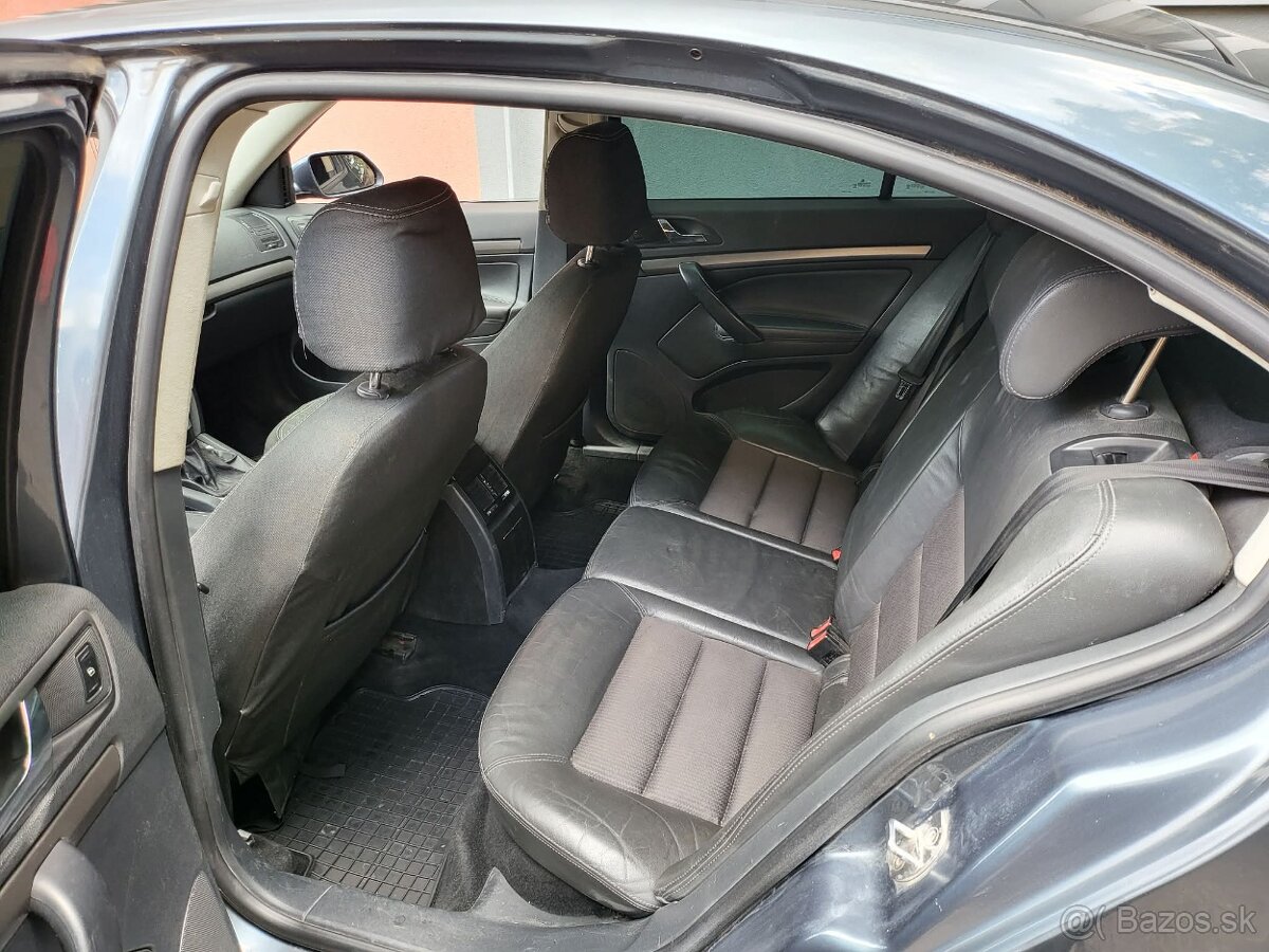 Predám Škoda Octavia II Elegance 1,9 Tdi - 8
