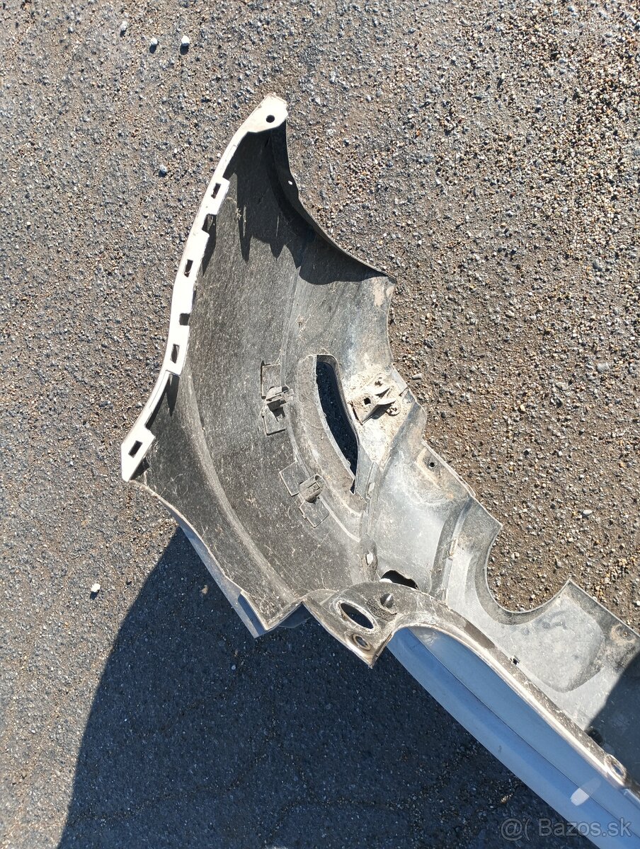 Zadný nárazník Dacia Duster 2 - 8