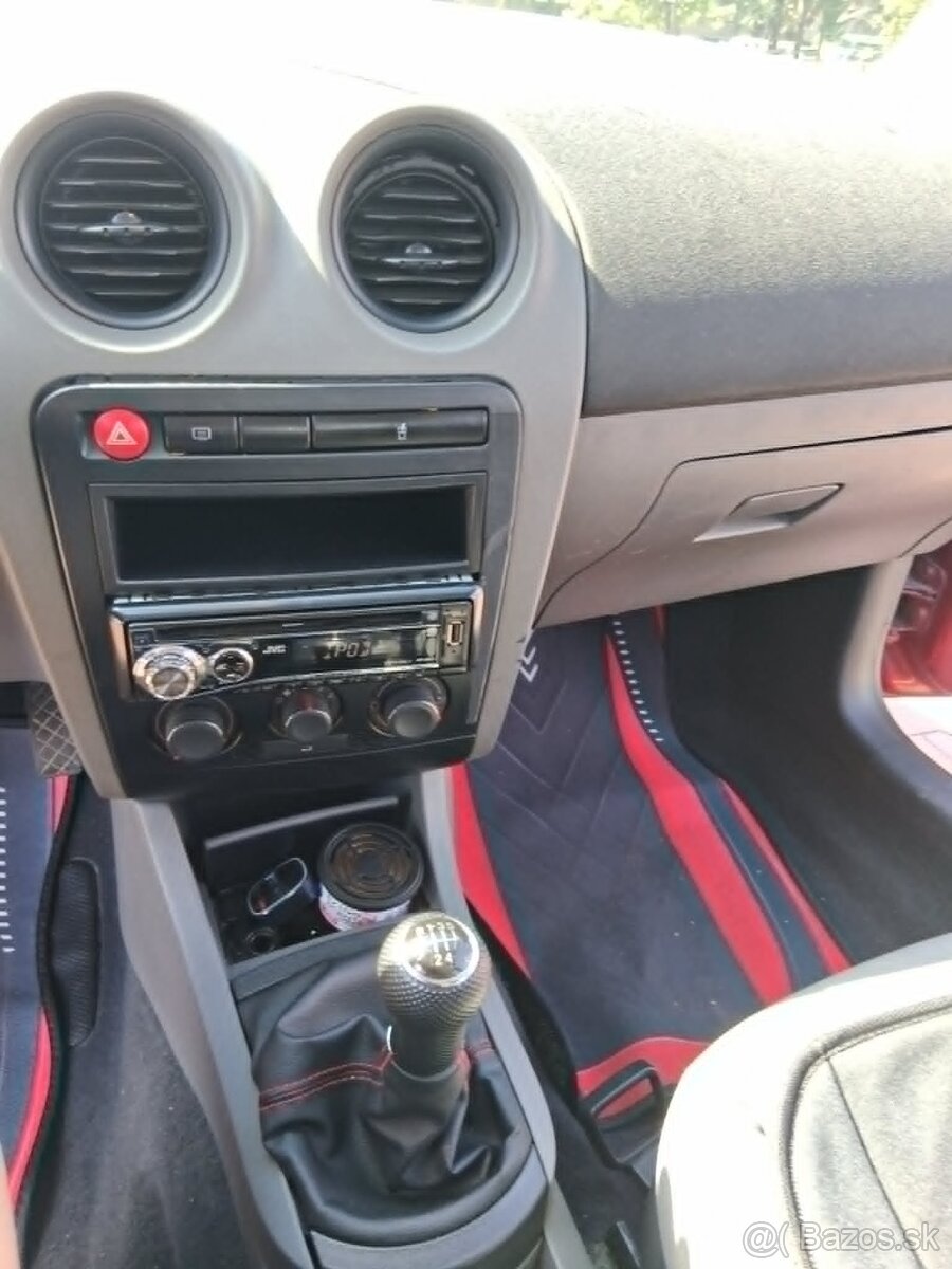 Seat Ibiza 1.4 benzín 47 kW - 8