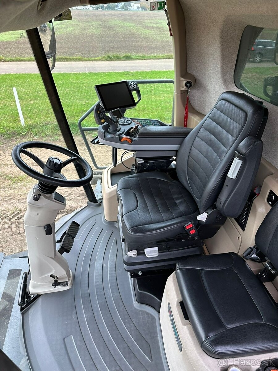 Kombajn Massey Ferguson Ideal 8.T - 8