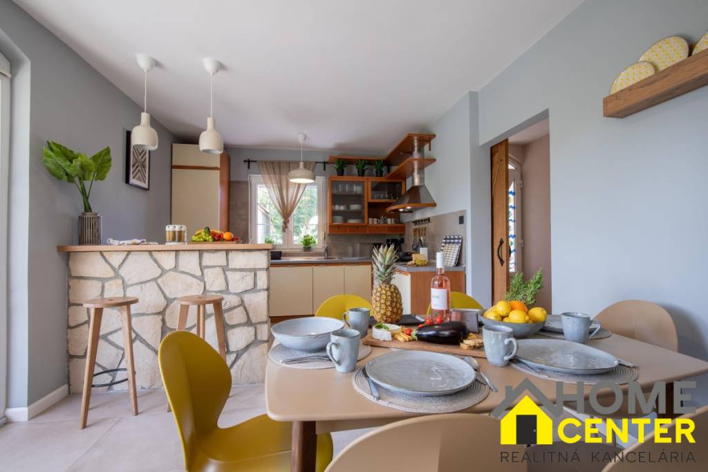 Atraktívna vila /230 m²/ s bazénom a záhradou, ISTRIA, ostro - 8