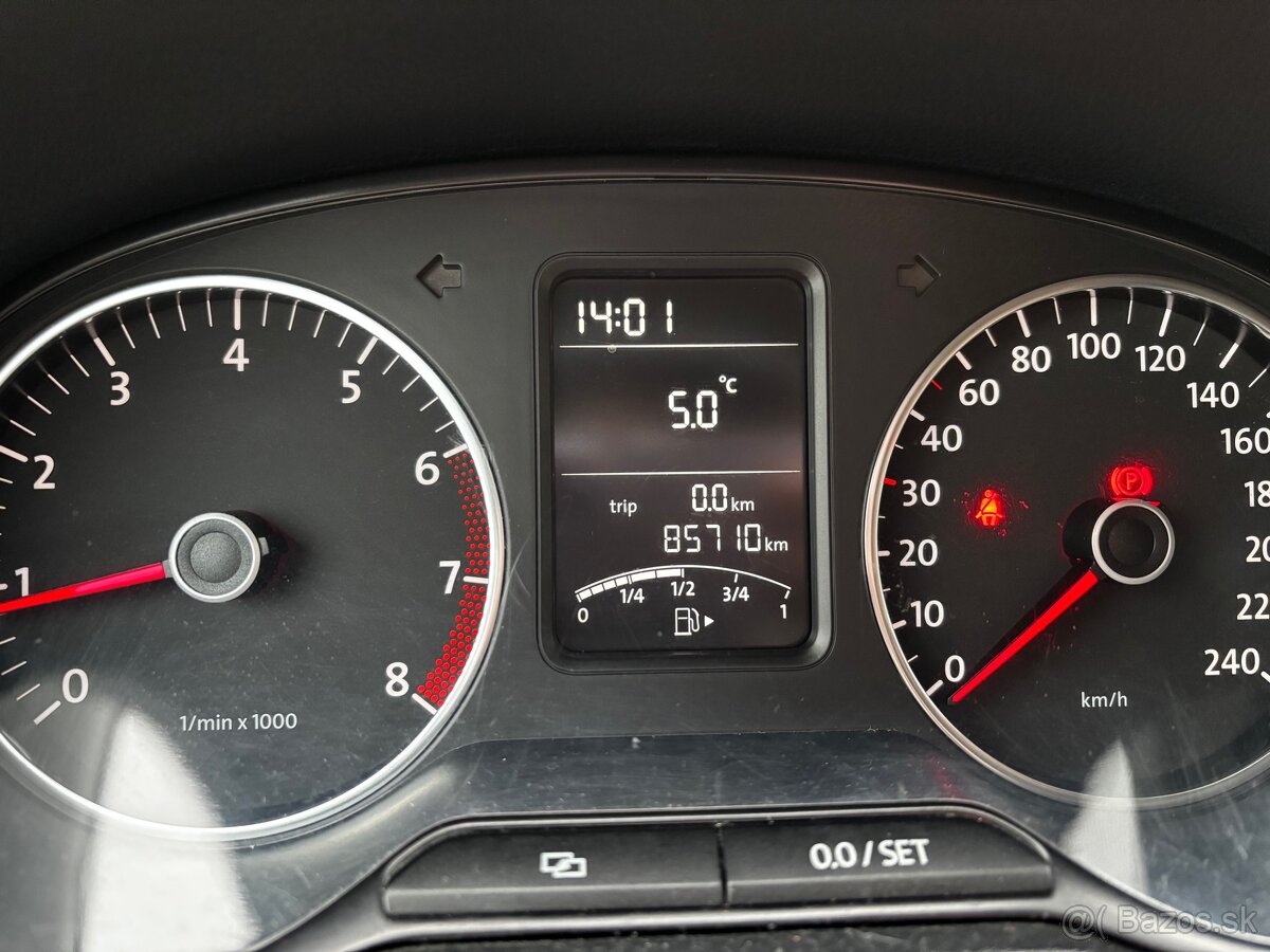 Volkswagen Polo 6R - 8