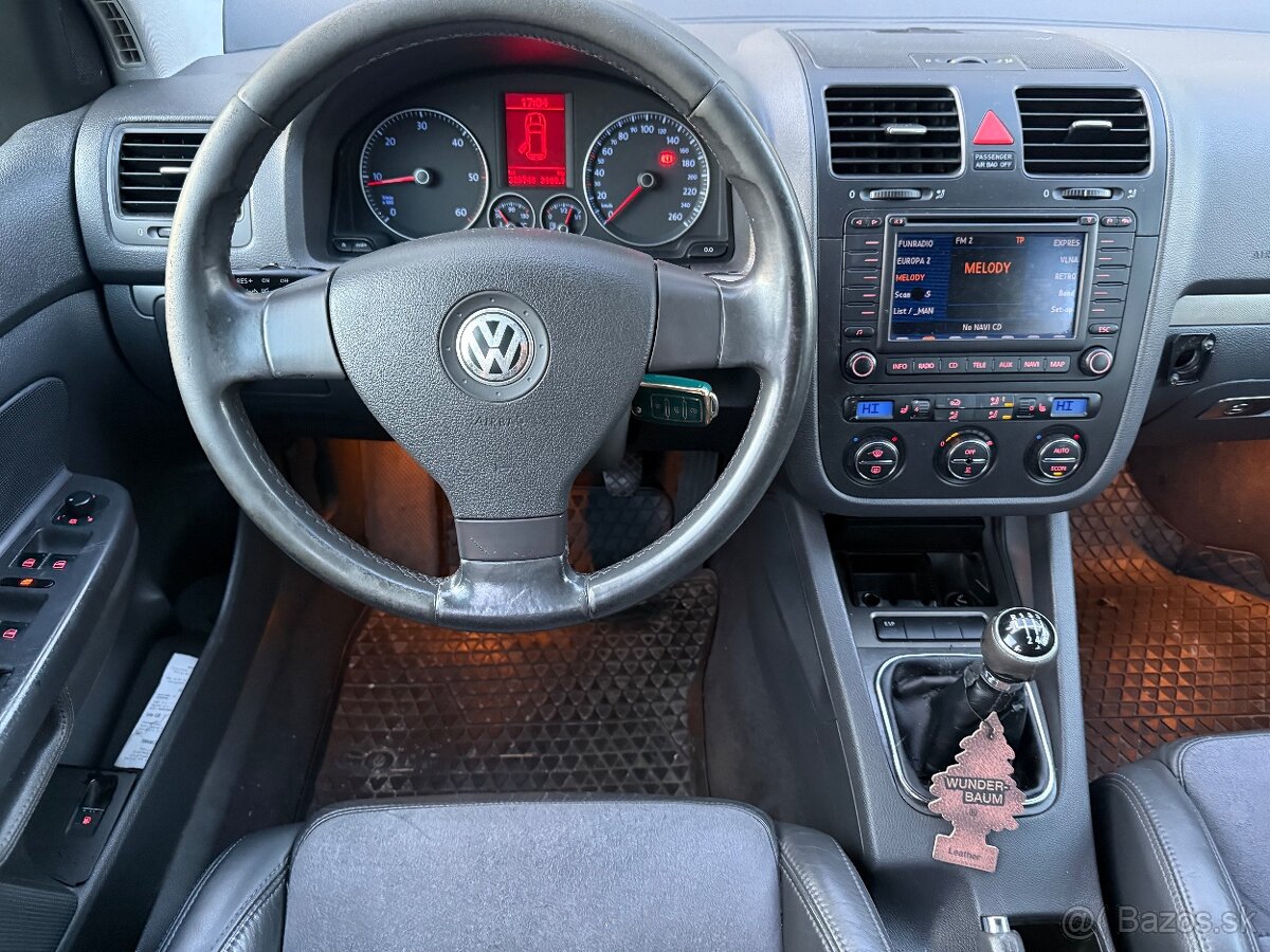 golf 5 - 8