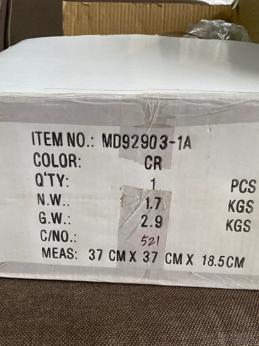 Elegantné závesné svetlo - 8