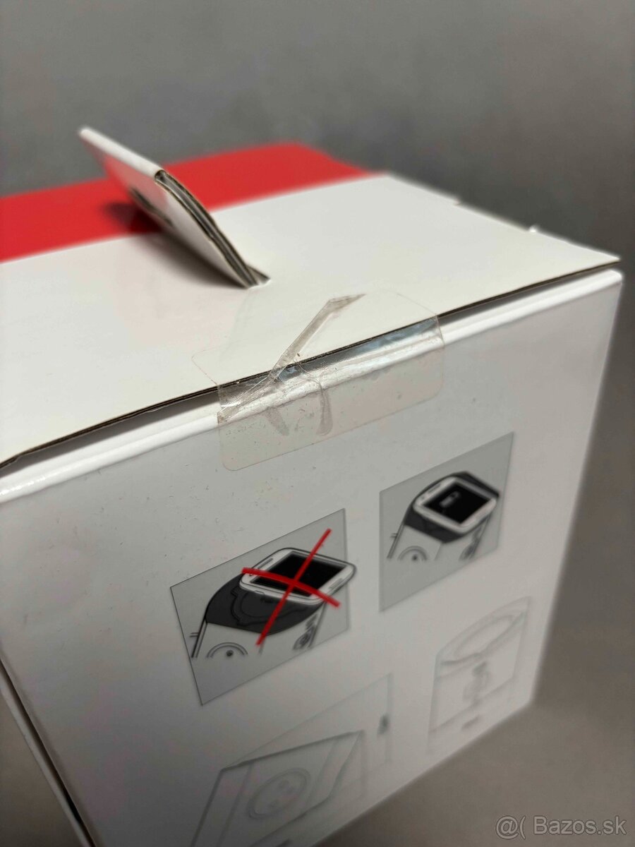 Stolová predlžovačka / nabíjacia stanica Legrand Multiprise - 8