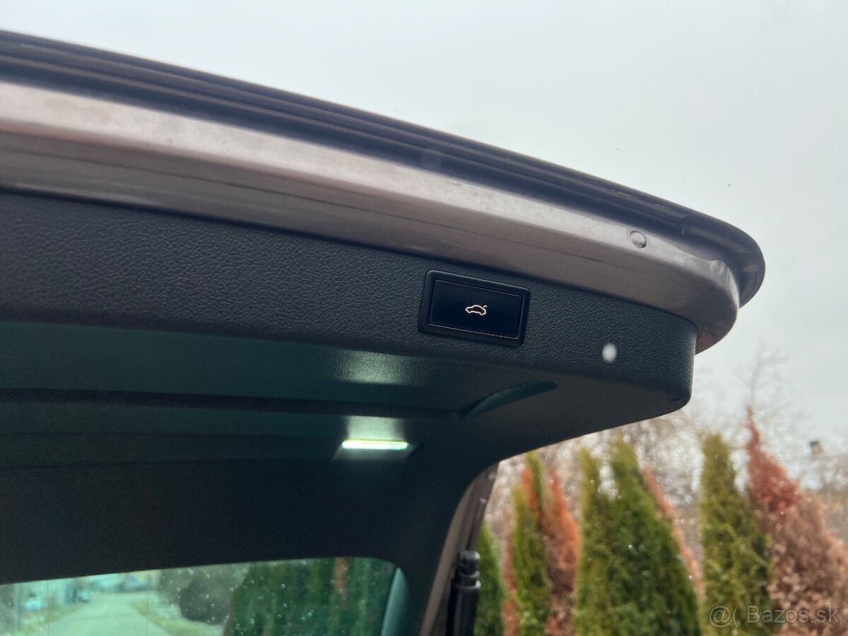 Škoda superb 2,0 4x4 DSG - 8