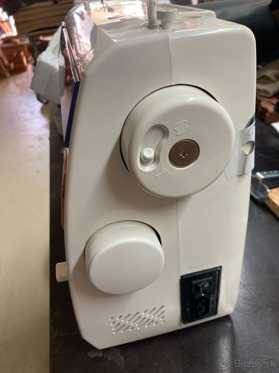 Šijací stroj Toyota JSBA21 - 8