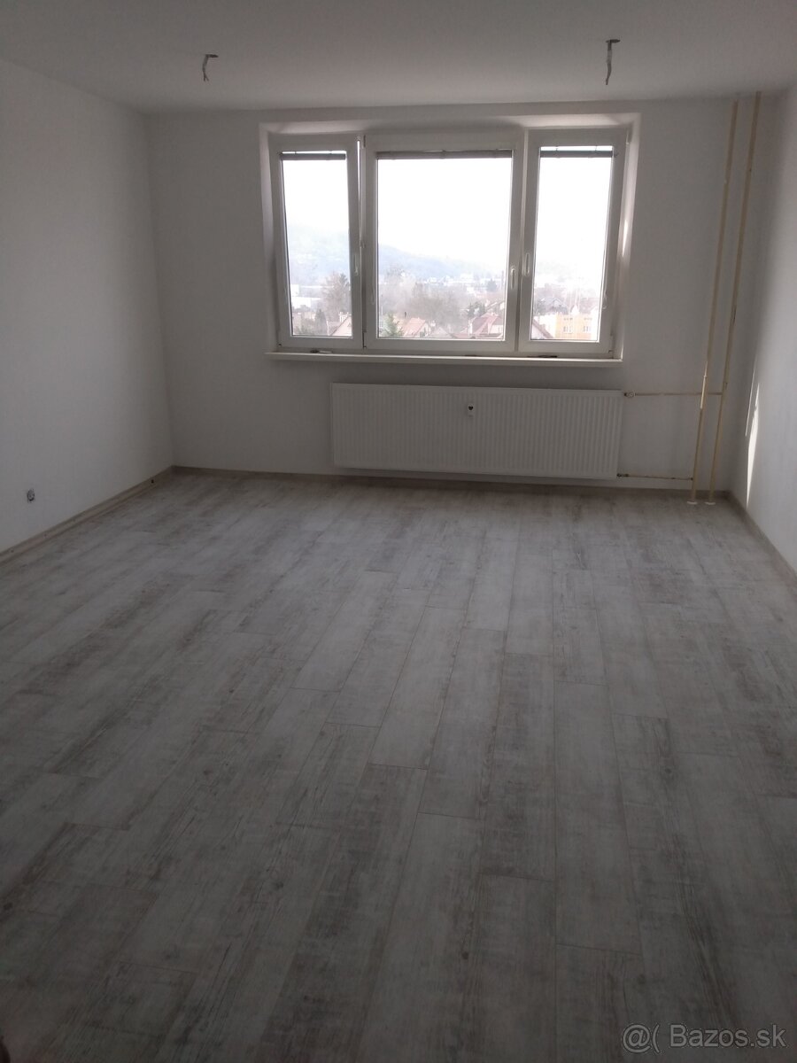 Stavebné práce a rekonštrukcie - 8