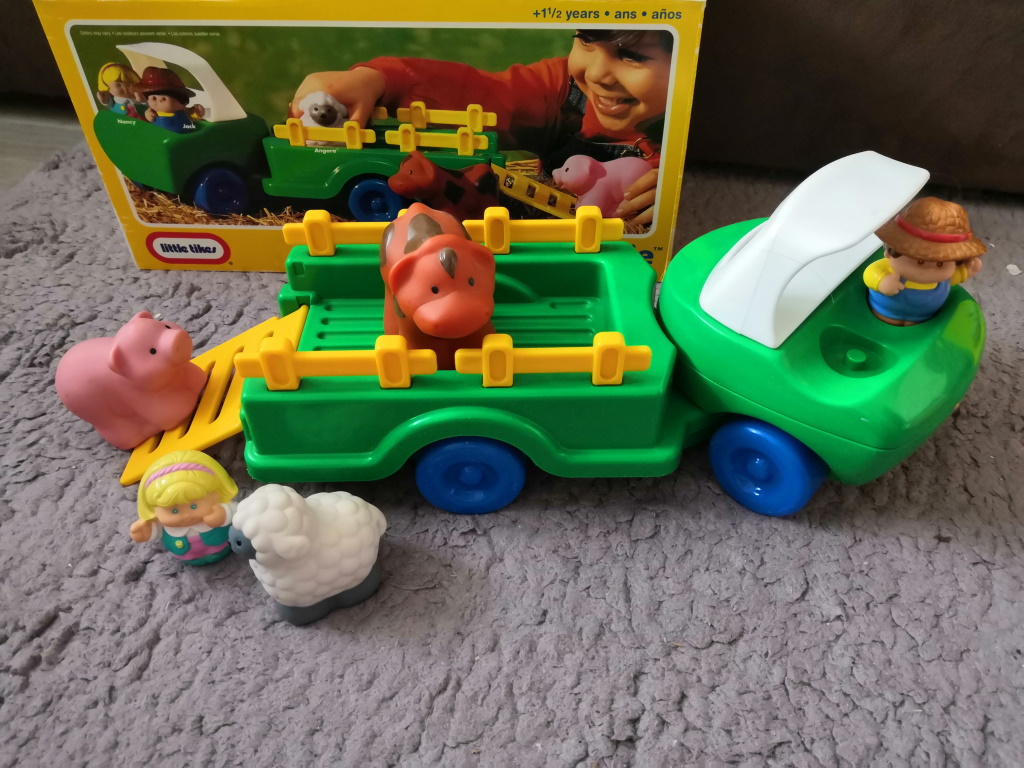 Dve Little tikes autá - 8