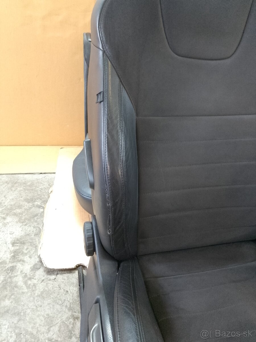 sedačky Octavia 3 - čierna ALCANTARA - 8