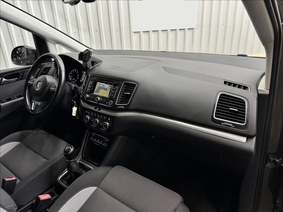 VW SHARAN 1,4TSI Comfortline 150PS - 8