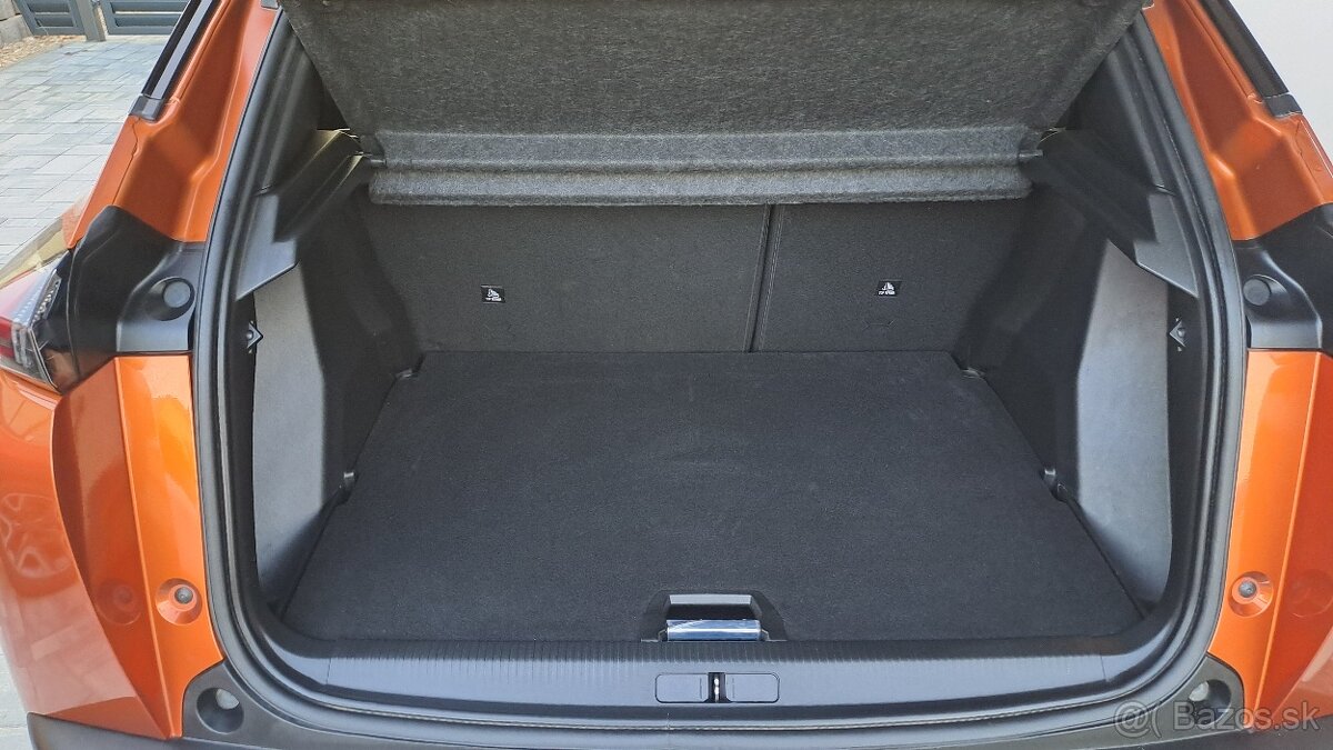 Peugeot 2008 1.2 Allure 100 - 8