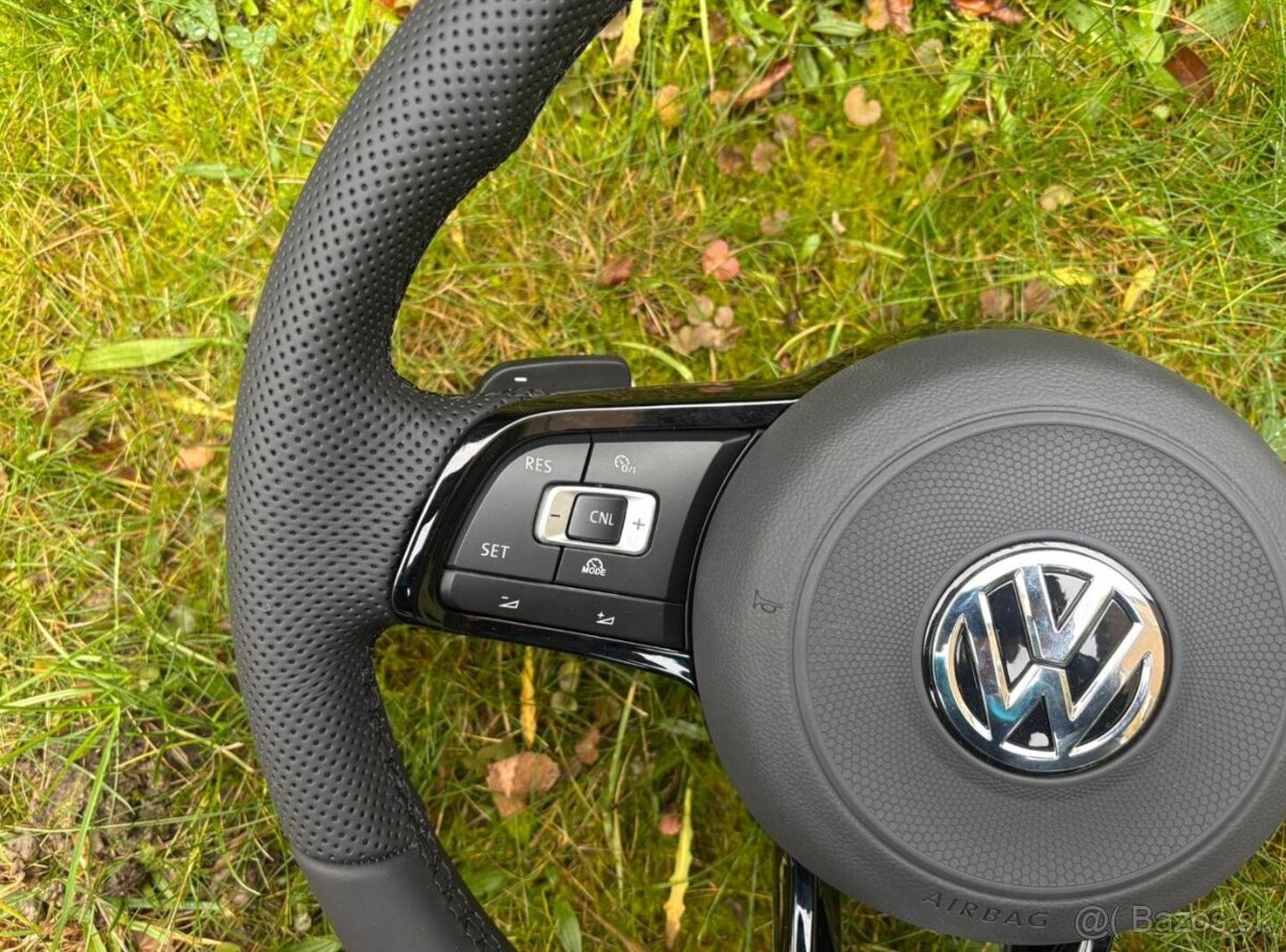 R-line VW VOLANT KOZENY GOLF PASSAT ARTEON - 8