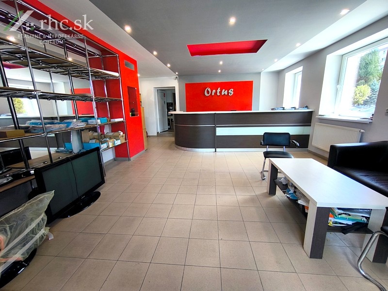 PRENÁJOM KANCELÁRIE, OBCHODNÉ A SKLADOVÉ PRIESTORY S PRIVÁTN - 8