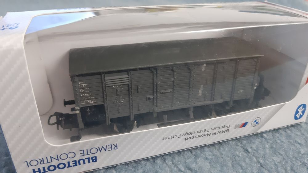 Vláčiky - model krytého vozňa Fleischmann H0 - 8