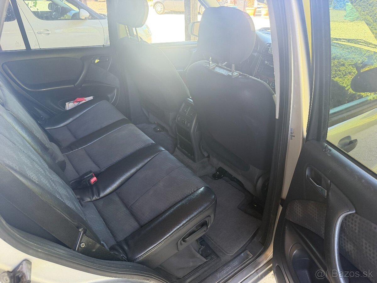 Mercedes-Benz ML 270 CDI - 8