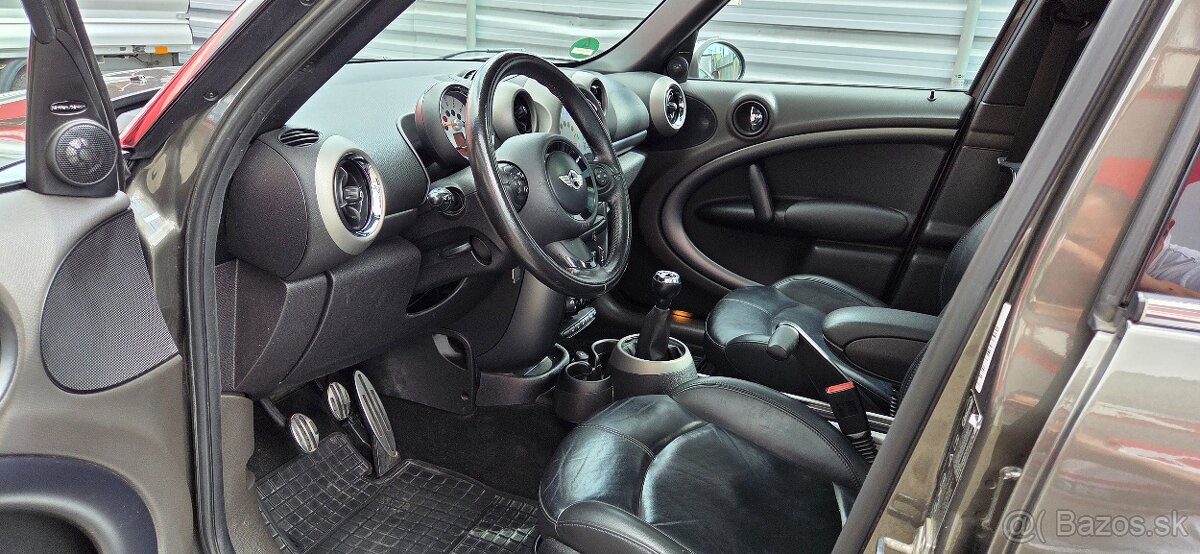 Mini Countryman Cooper S ALL4 4X4 1.6/135kW BENZÍN - 8