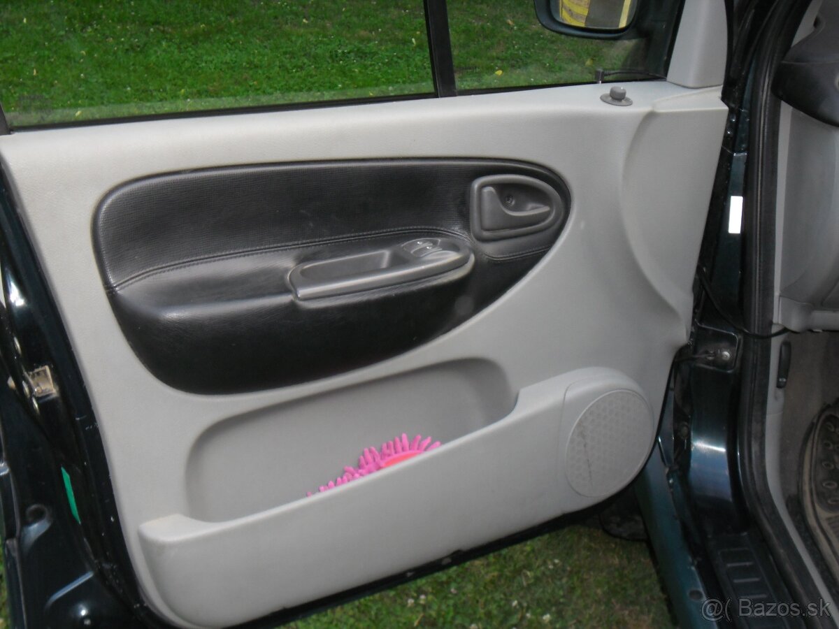 RENAULT Scenic RX4 Lux - 8