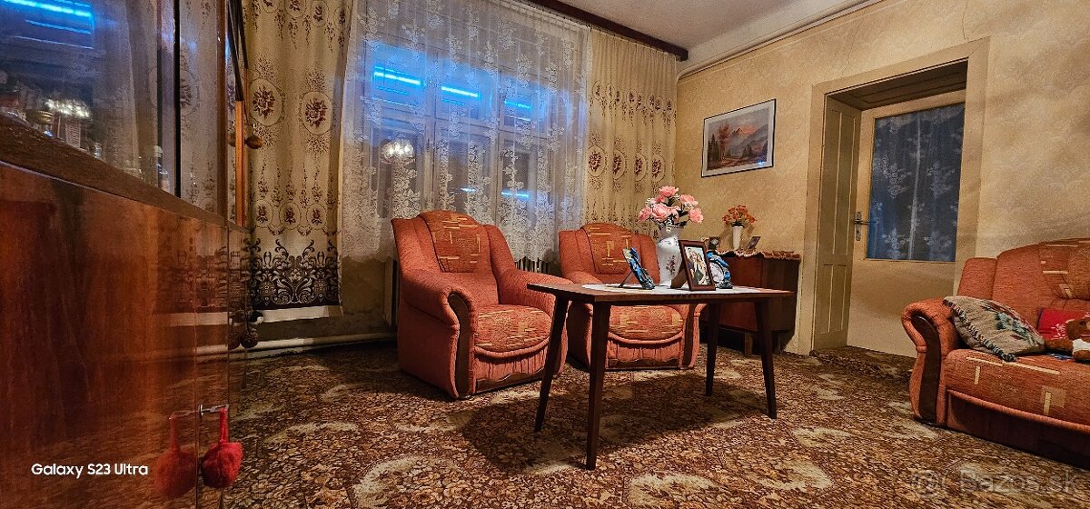 V obci Malé Kosihy päťizbový rodinný dom je na predaj. - 8