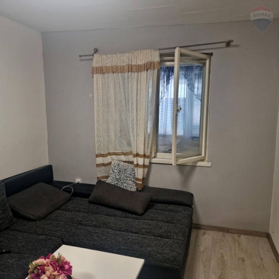 REZERVOVANÉ Predaj 3 +2 izbový rodinný dom v Sládkovičove EX - 8