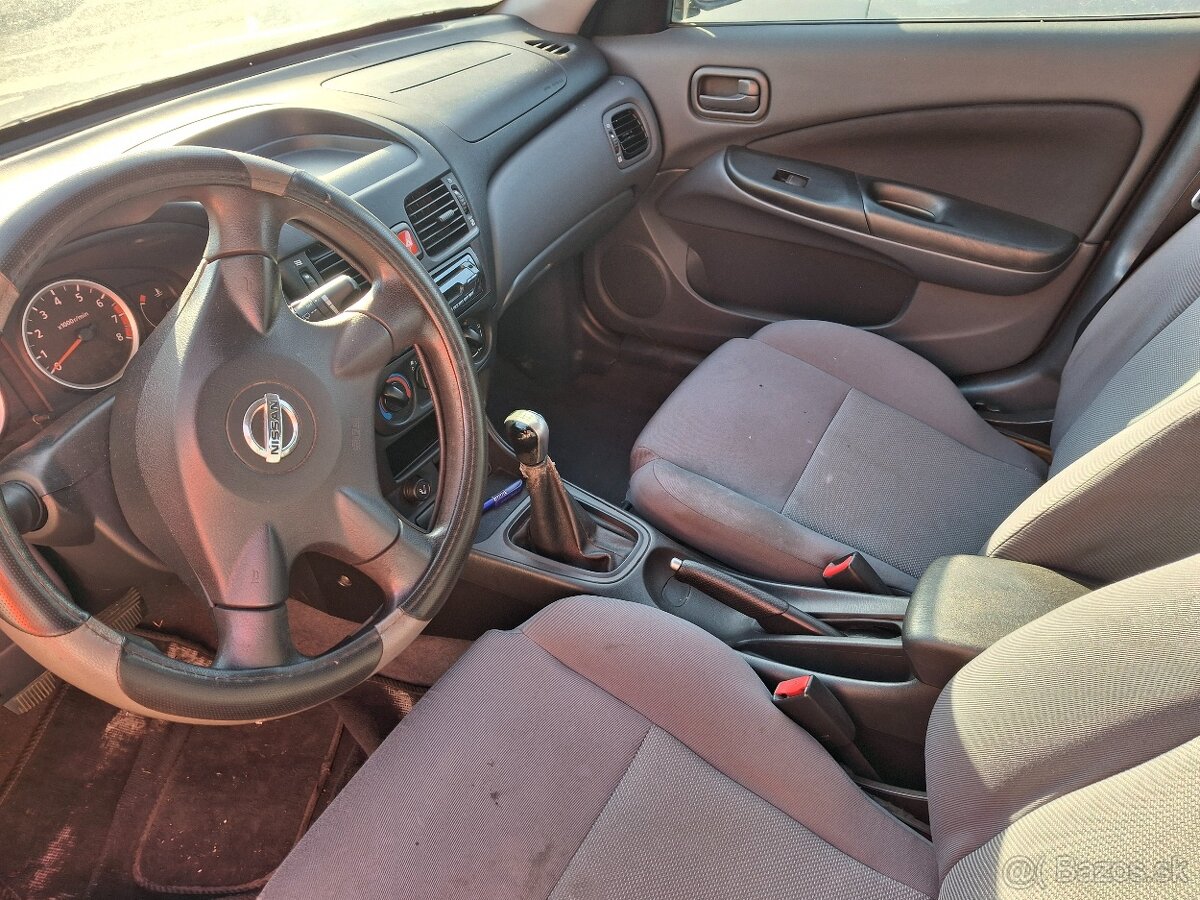 Almera - 8