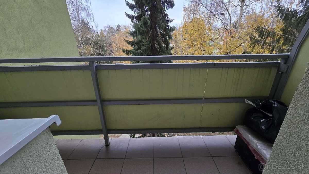 2izbový byt v centre mesta Levice - 8