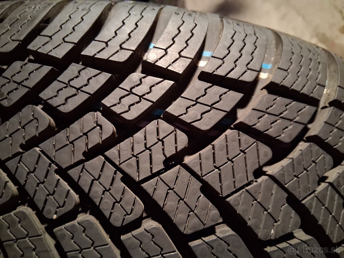 185/65 r15 zimne pneumatiky - 8