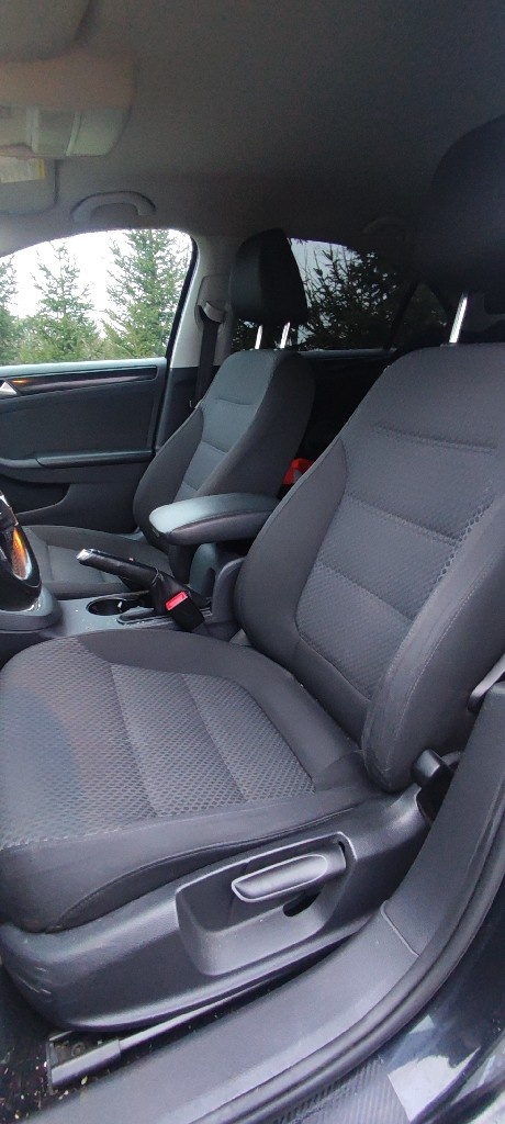 VW Jetta 1.6TDI 2012 - 8