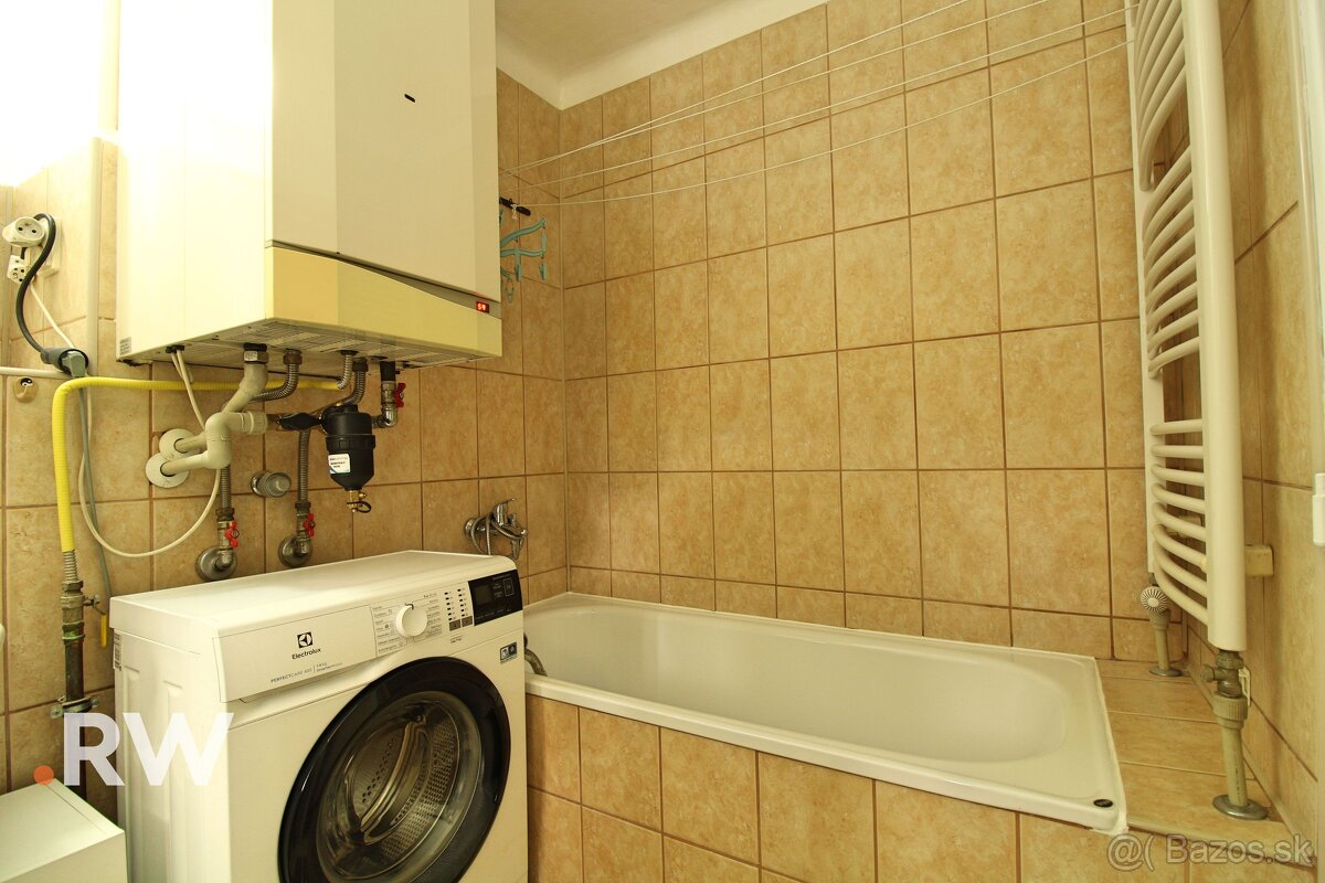 Centrum mesta - Bernolákova ulica - 2i - 59m2 - 8