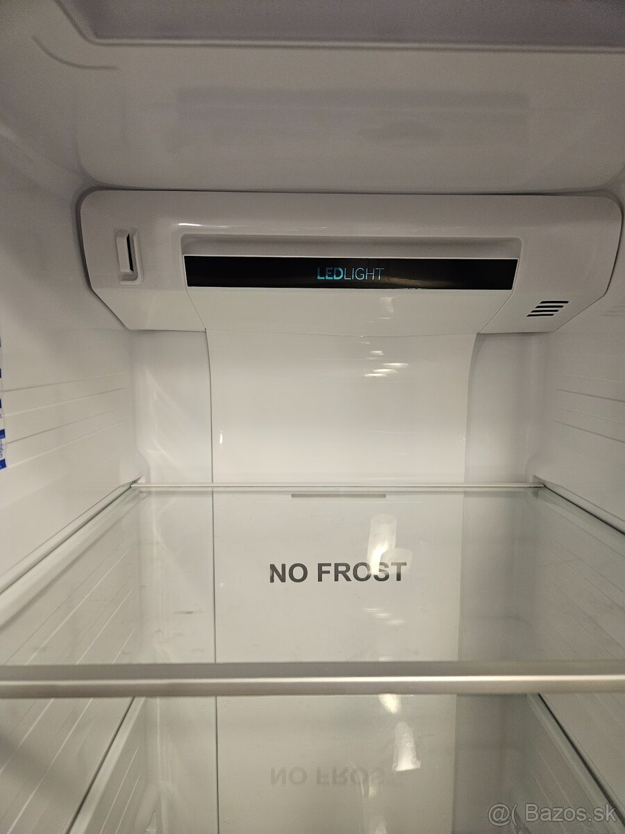 Americka chladnicka s mrazničkou - 8