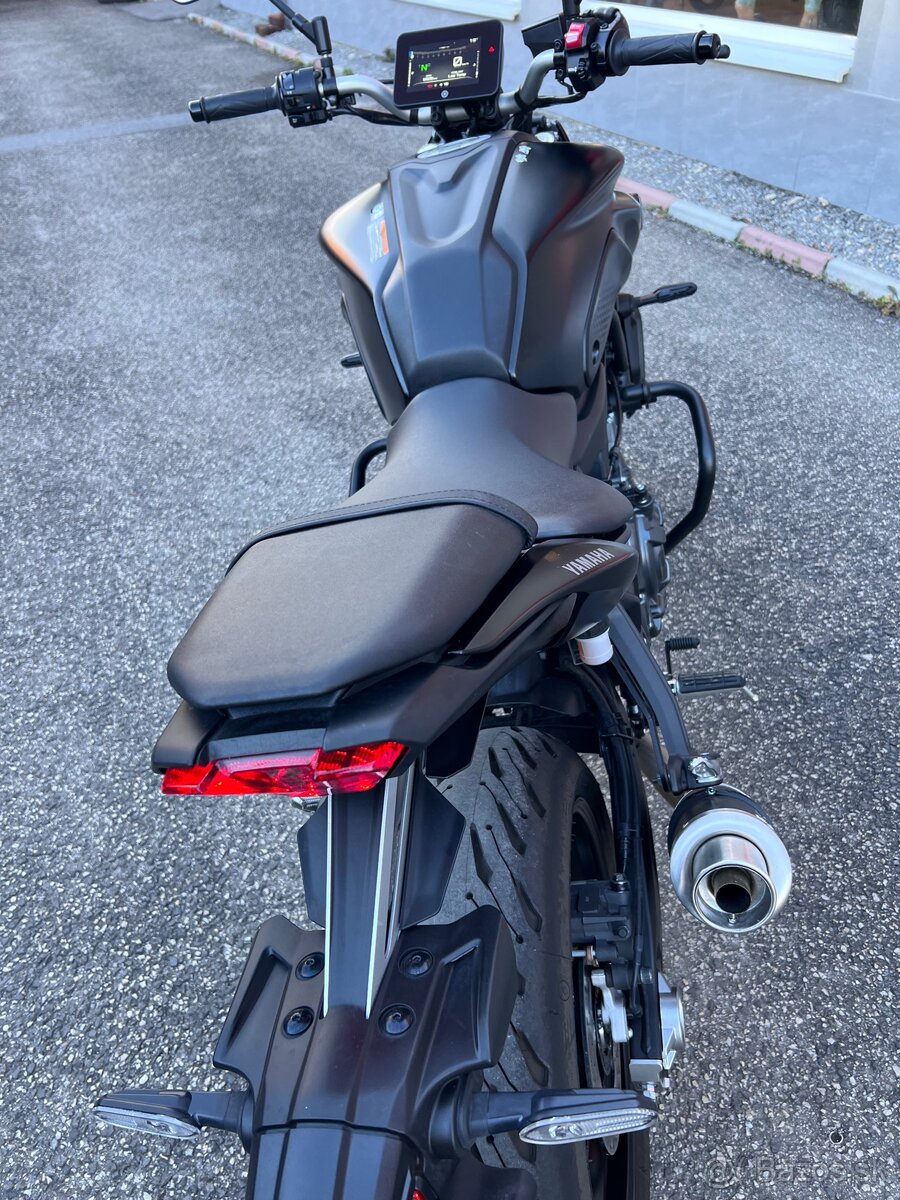 Yamaha MT07 2023 - 8