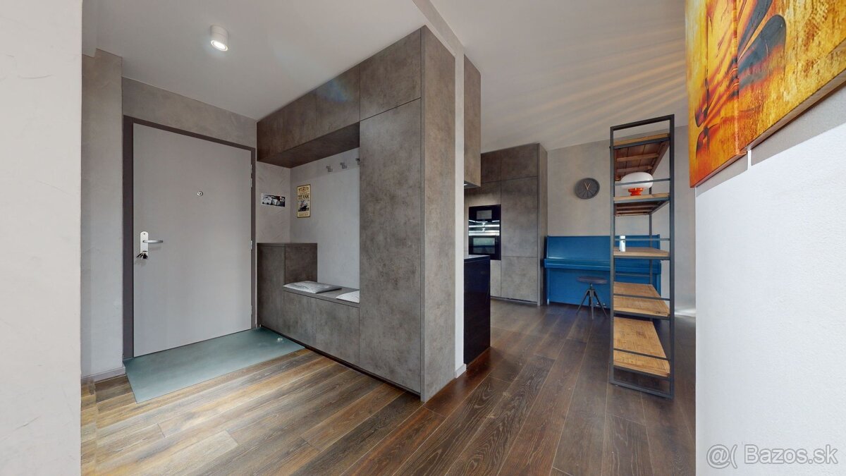 Na PRENÁJOM - 3 izbový byt s veľkou terasou a garážovým stát - 8