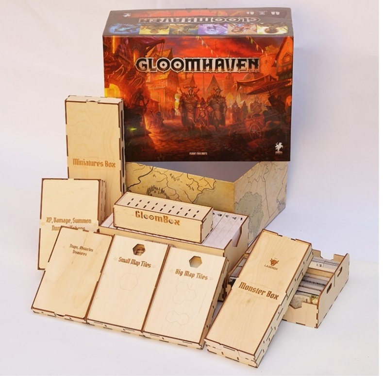 Gloomhaven + dreveny insert - 8
