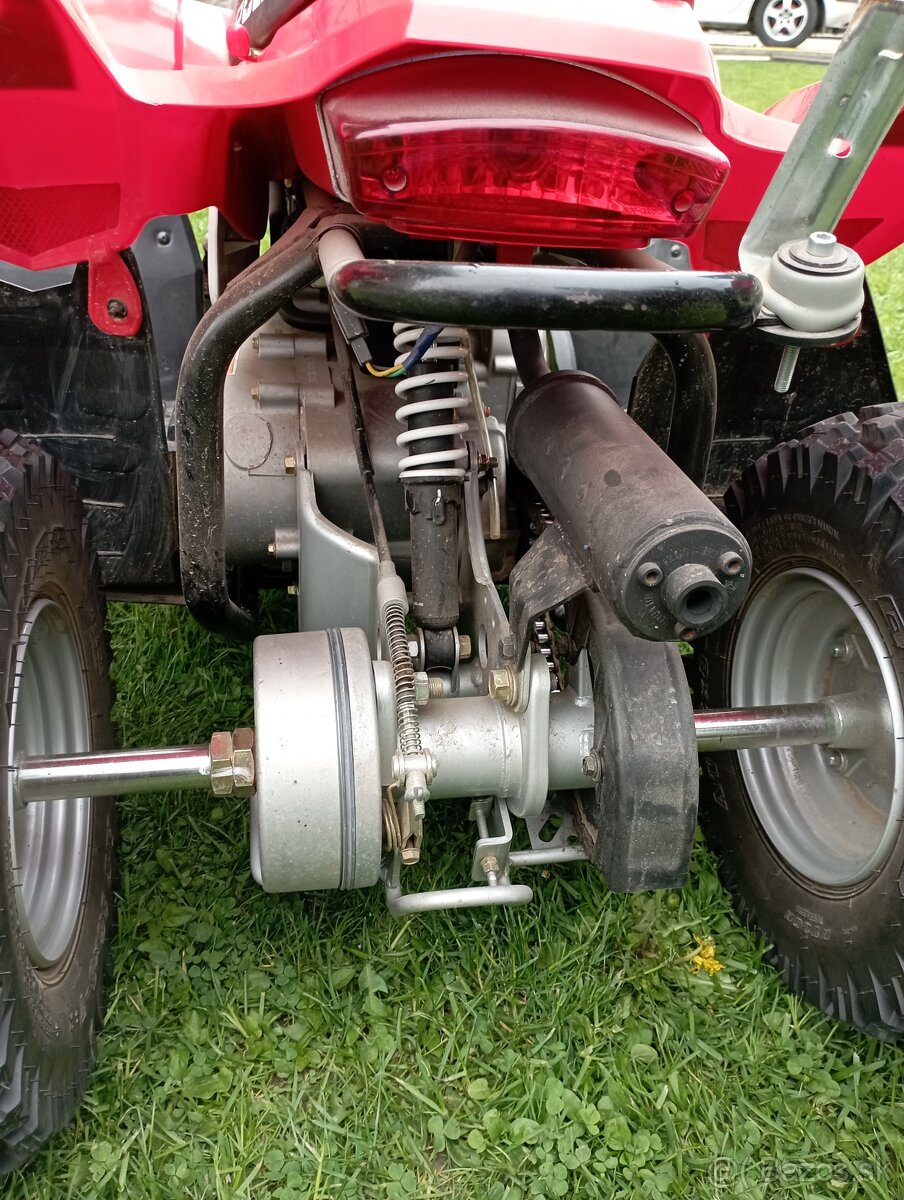 Polaris Outlaw 50 - 8