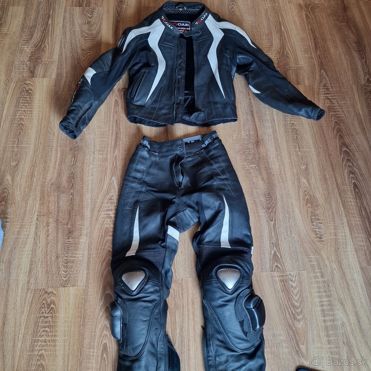 Čižmy, prilby, kombinéza - 8