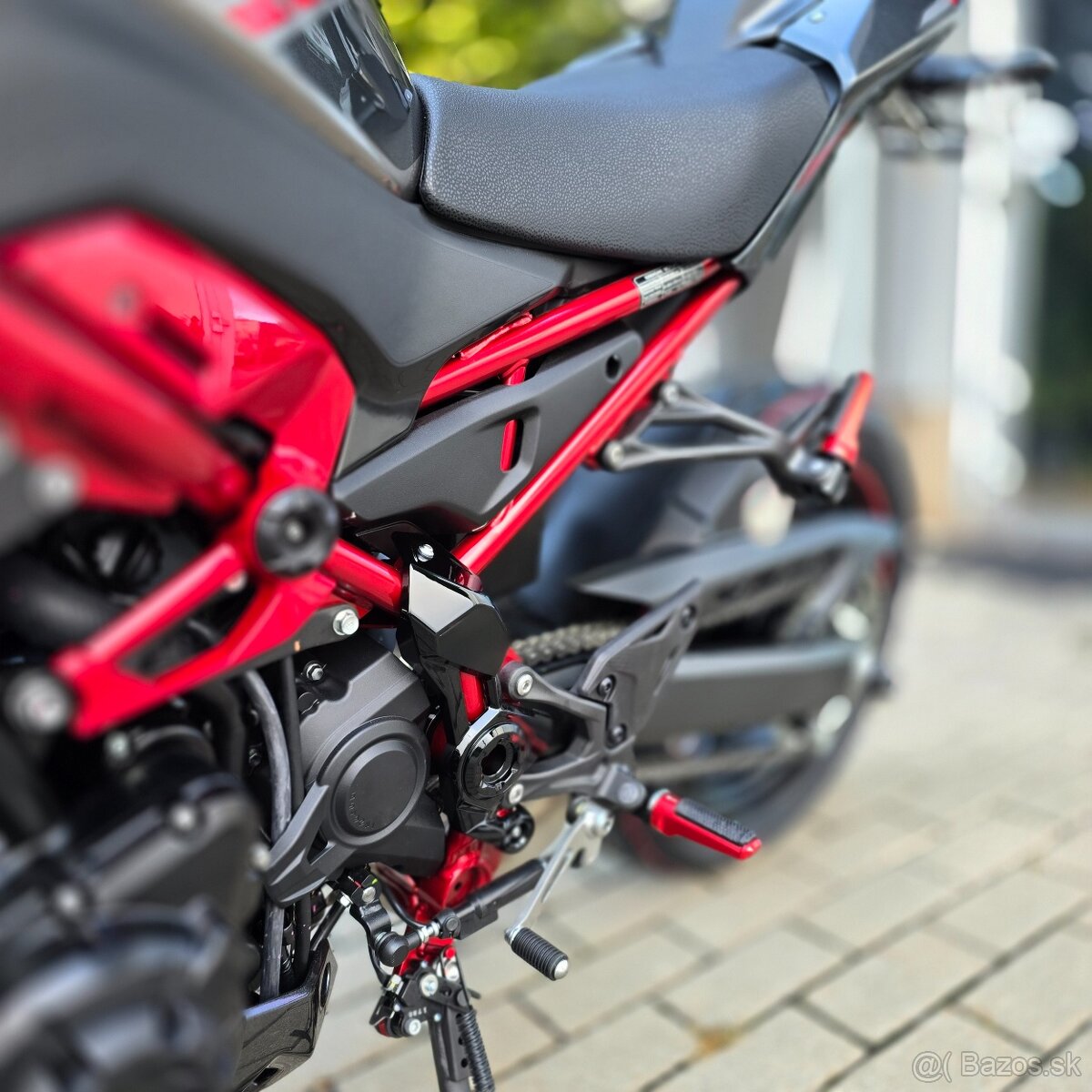 Kawasaki Z900 Performance 2025 s doplnkami - 8