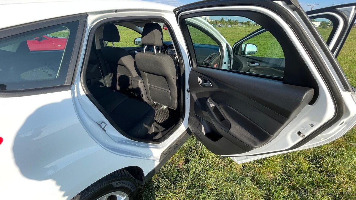 Na predaj Ford Focus 1.0 M5 EcoBoost Business X - 8