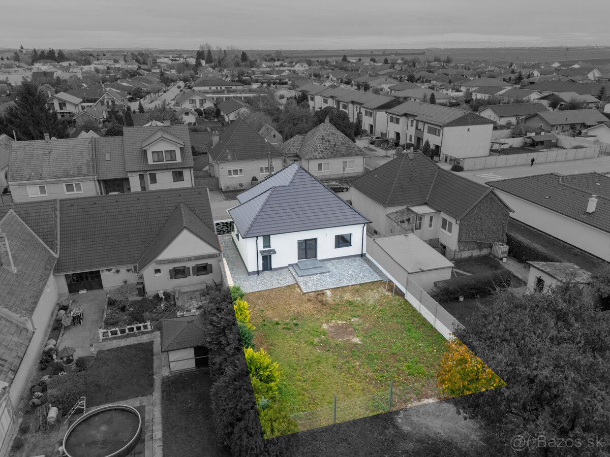 Na predaj 3-izbový rodinný dom v Jaslovských Bohuniciach - 8