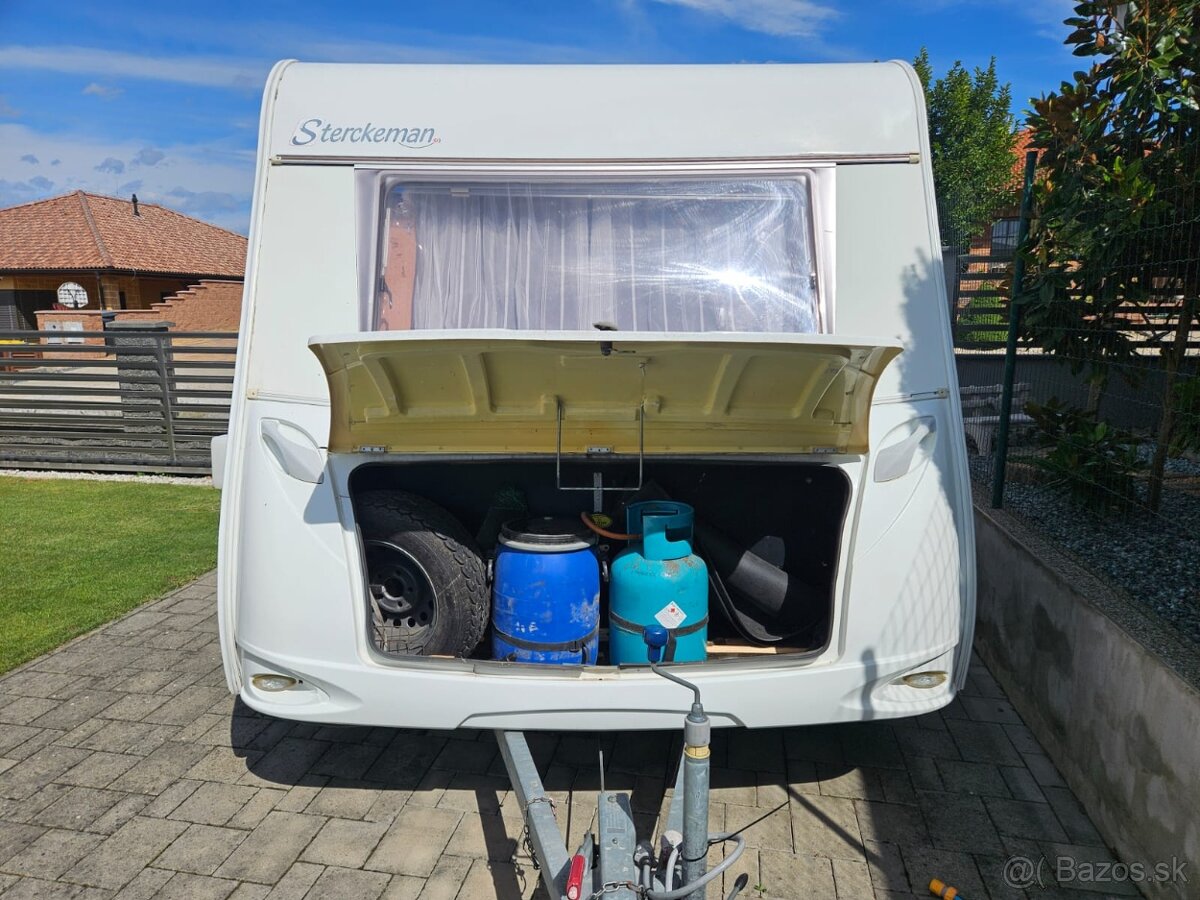 Predám obytný prives karavan Sterckeman - 8