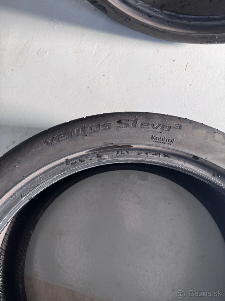 Hankook Ventus S1 evo3 235/40 R19 - 8